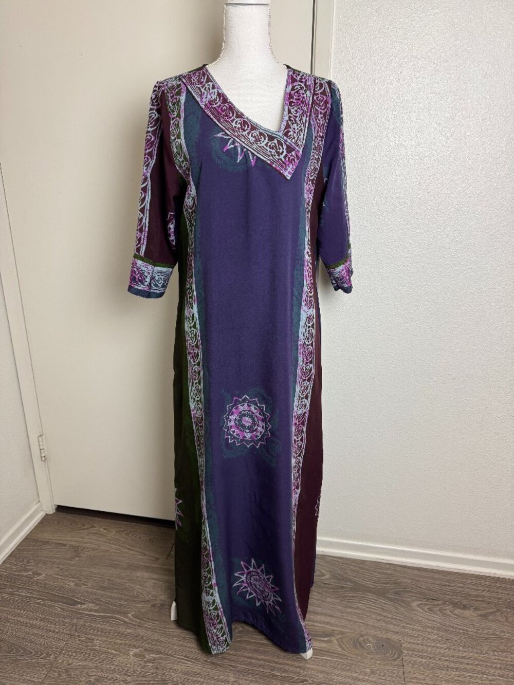 Novica Maxi Relax Vacation Dress Mandala Print  3/4 Sleeve Size M